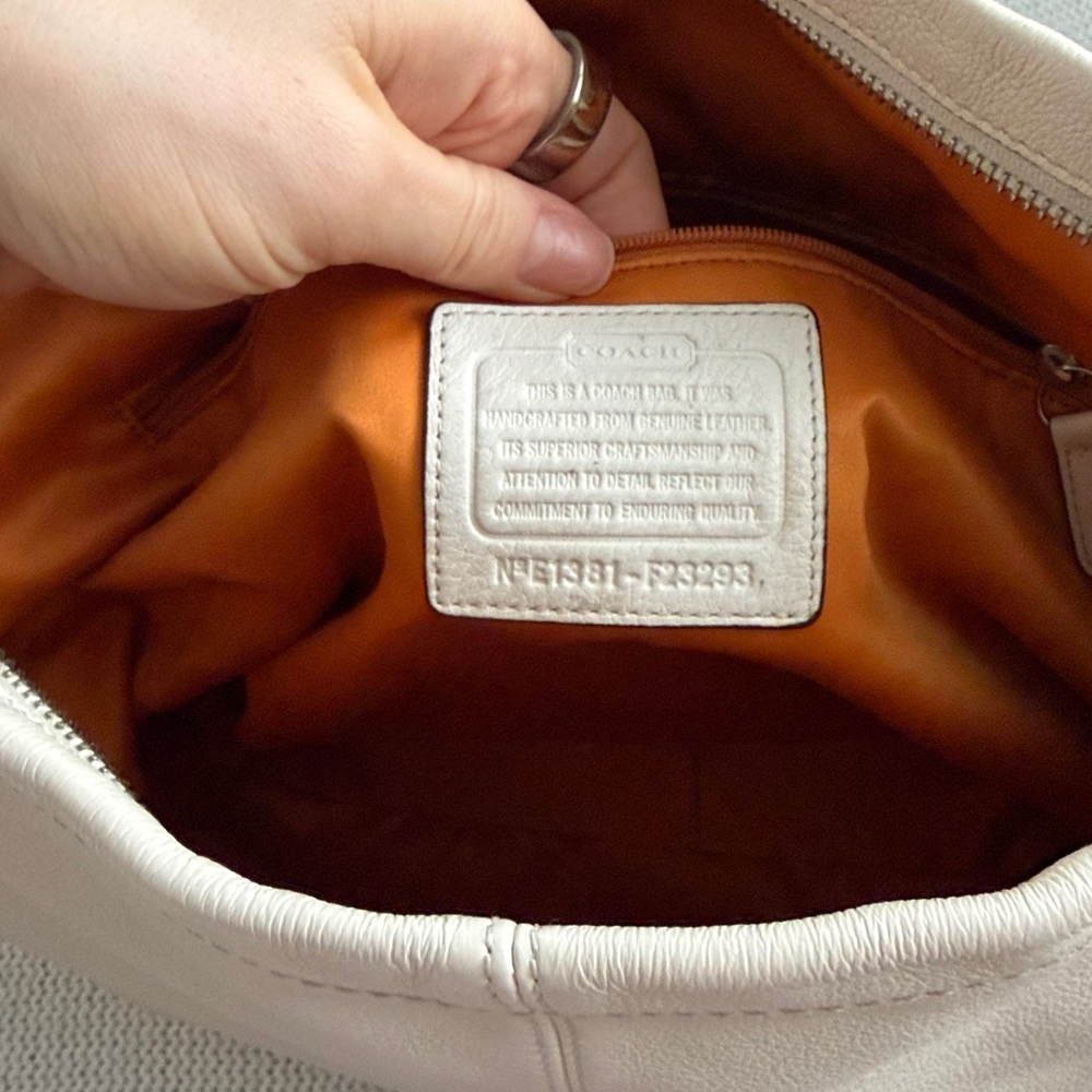 Coach Park Leather Hobo Shoulder Bag Cream - Picture 7 of 8